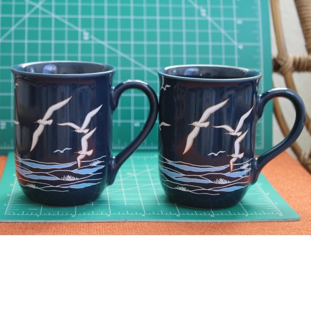 Vintage Otagiri The Sea Seagull Birds Mug Set of 2 Navy Blue Stoneware Japan